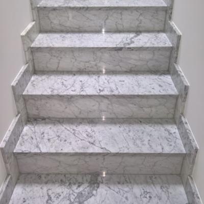Schody Carrara